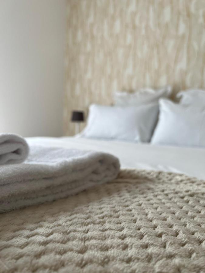 Bed and breakfast Le Pre De Frazé Extérieur photo